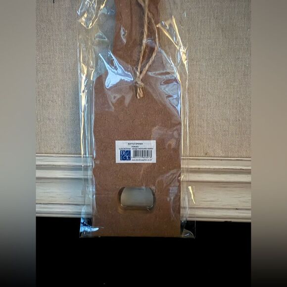 Highland Cow Handheld Bottle Opener and handmade Sheepskin Beer Huggie - NWOT - Picture 3 of 8